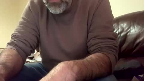 Snapshot of magnusryder chatting on October 4, 2025, 12:47 pm Daddy Bear online show from October 4, 2025, 12:47 pm