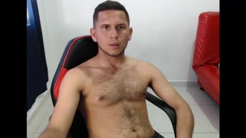 maicol online show from October 14, 2025, 9:59 pm