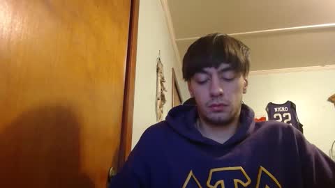 Snapshot of mainecollegeboy chatting on January 14, 2025, 3:11 am mainecollegeboy online show from January 14, 2025, 3:11 am