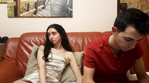 Snapshot of make_me_feel chatting on January 10, 2025, 8:48 pm Lena Ian online show from January 10, 2025, 8:48 pm