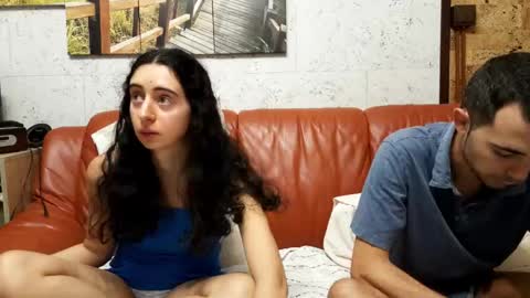 Snapshot of make_me_feel chatting on November 10, 2025, 3:55 pm Lena Ian online show from November 10, 2025, 3:55 pm