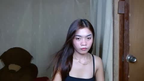 Snapshot of makeme_wettt chatting on February 5, 2025, 2:51 am makeme_wettt online show from February 5, 2025, 2:51 am