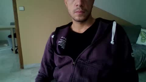 Snapshot of maleboyz chatting on November 15, 2025, 7:27 am Boybi online show from November 15, 2025, 7:27 am