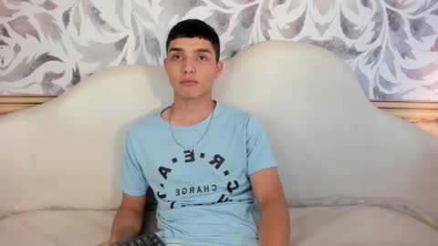 Snapshot of malekk_1 chatting on October 27, 2025, 12:20 pm Malek online show from October 27, 2025, 12:20 pm