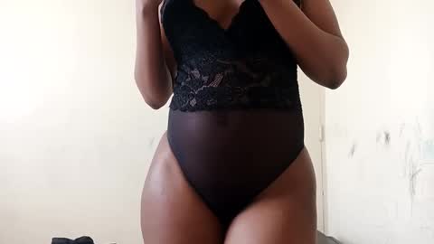 Snapshot of malimaya chatting on October 12, 2025, 9:41 am Malimaya online show from October 12, 2025, 9:41 am