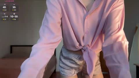 Snapshot of man_wo_man chatting on March 8, 2025, 11:37 am Ammy online show from March 8, 2025, 11:37 am