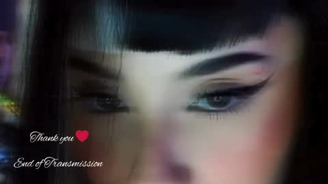 Snapshot of marcelinee__ chatting on December 15, 2024, 2:27 pm Marce online show from December 15, 2024, 2:27 pm