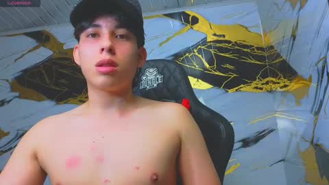 Snapshot of marcelo_boy chatting on October 27, 2025, 1:59 pm marcelo_boy online show from October 27, 2025, 1:59 pm