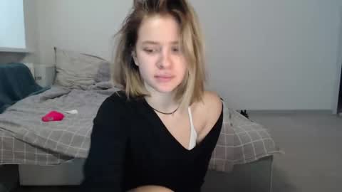 Snapshot of margaretstrein chatting on January 9, 2025, 8:34 am Alex and Jane online show from January 9, 2025, 8:34 am