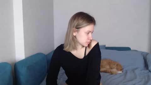 Snapshot of margaretstrein chatting on February 15, 2025, 7:06 am Alex and Jane online show from February 15, 2025, 7:06 am