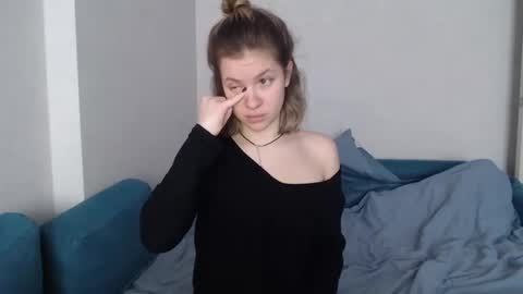 Snapshot of margaretstrein chatting on February 19, 2025, 7:17 am Alex and Jane online show from February 19, 2025, 7:17 am