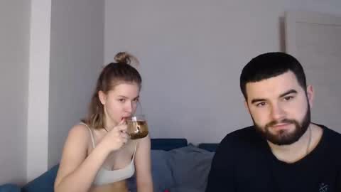 Snapshot of margaretstrein chatting on February 25, 2025, 4:35 am Alex and Jane online show from February 25, 2025, 4:35 am