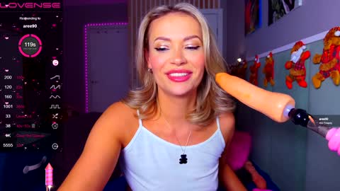 Snapshot of margohotty chatting on December 24, 2024, 8:22 am Margo for you   online show from December 24, 2024, 8:22 am