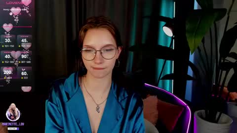 mari_nett online show from February 26, 2025, 10:36 am