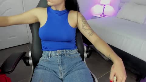 Snapshot of mari_salgado chatting on January 28, 2025, 11:28 am mari_salgado online show from January 28, 2025, 11:28 am