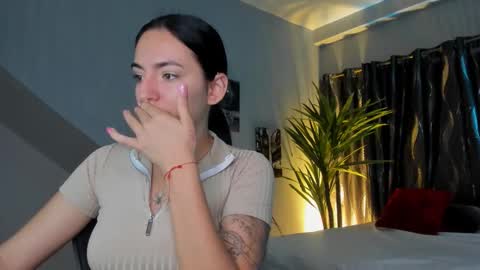 Snapshot of mari_salgado chatting on September 12, 2025, 1:55 pm mari_salgado online show from September 12, 2025, 1:55 pm