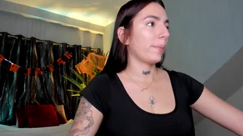 Snapshot of mari_salgado chatting on October 15, 2025, 3:56 pm mari_salgado online show from October 15, 2025, 3:56 pm