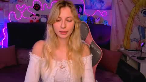 Snapshot of maria_hunt chatting on October 16, 2025, 5:08 am Maria online show from October 16, 2025, 5:08 am