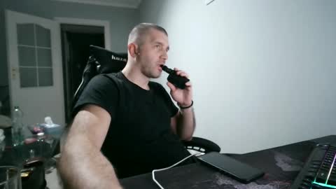 Snapshot of maribor5879 chatting on January 24, 2025, 7:18 pm maribor5879 online show from January 24, 2025, 7:18 pm