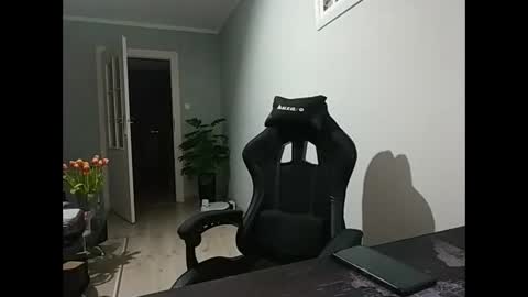 Snapshot of maribor5879 chatting on February 18, 2025, 1:21 am maribor5879 online show from February 18, 2025, 1:21 am