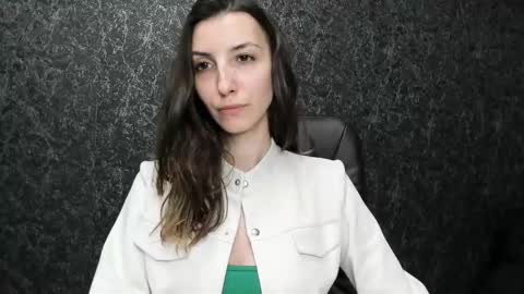 Snapshot of marielleanker chatting on September 14, 2025, 4:55 am marielleanker online show from September 14, 2025, 4:55 am