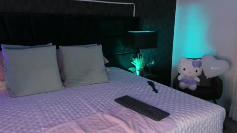 Snapshot of mariianna_lopez_ chatting on February 21, 2025, 5:20 pm Mariana online show from February 21, 2025, 5:20 pm