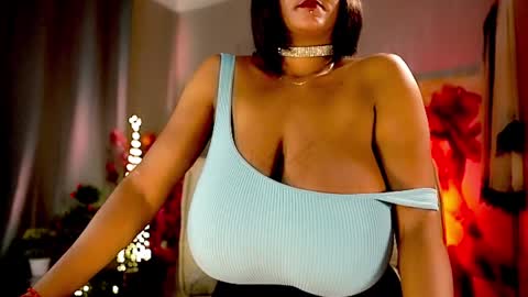 Snapshot of mariicha chatting on January 26, 2025, 9:40 am Nikita - Scroll down and read my bio please. New Pictures in Bio online show from January 26, 2025, 9:40 am