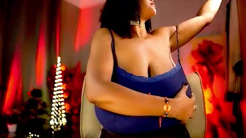 Snapshot of mariicha chatting on October 12, 2025, 9:47 pm Nikita - Scroll down and read my bio please. New Pictures in Bio online show from October 12, 2025, 9:47 pm