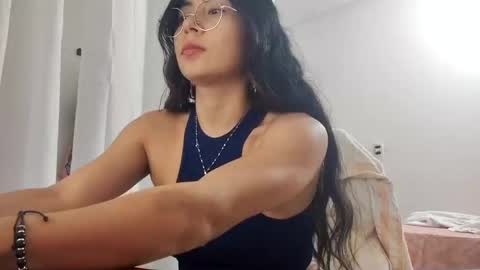 Snapshot of marilove40925 chatting on October 13, 2025, 10:43 pm marilove40925 online show from October 13, 2025, 10:43 pm