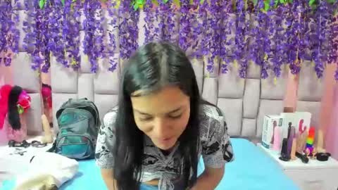 Snapshot of marlyanal chatting on December 14, 2024, 1:27 pm Marly Anal online show from December 14, 2024, 1:27 pm