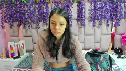 Snapshot of marlyanal chatting on January 17, 2025, 1:24 pm Marly Anal online show from January 17, 2025, 1:24 pm