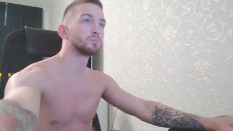 Snapshot of marselle_looker chatting on December 26, 2024, 11:32 am Marselle online show from December 26, 2024, 11:32 am