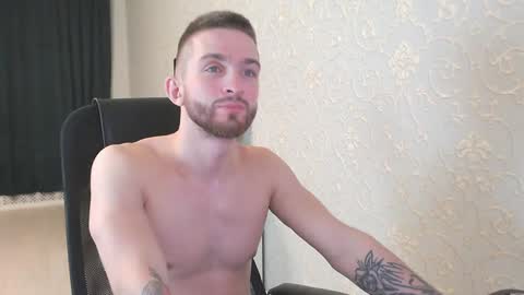 Snapshot of marselle_looker chatting on January 17, 2025, 2:29 am Marselle online show from January 17, 2025, 2:29 am