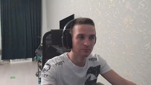 Snapshot of marselle_looker chatting on January 19, 2025, 6:09 am Marselle online show from January 19, 2025, 6:09 am