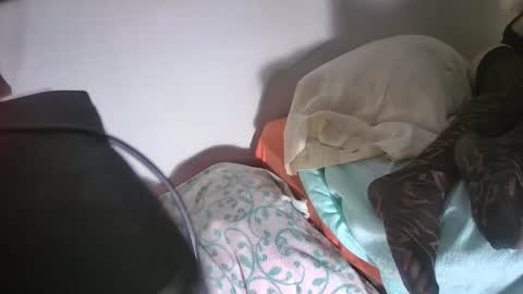 martamoontrans online show from December 7, 2024, 3:04 am