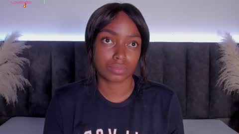 Snapshot of martina_jackson_ chatting on September 12, 2025, 8:09 pm Laura online show from September 12, 2025, 8:09 pm