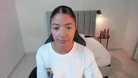 Snapshot of martina_monst chatting on October 22, 2025, 2:34 am martina Monst online show from October 22, 2025, 2:34 am
