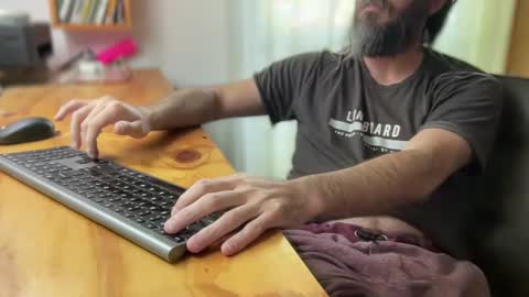 Snapshot of martincito22xl chatting on December 10, 2024, 3:12 pm Martincito online show from December 10, 2024, 3:12 pm