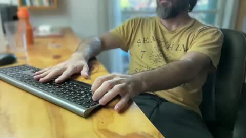 Snapshot of martincito22xl chatting on January 4, 2025, 9:20 pm Martincito online show from January 4, 2025, 9:20 pm