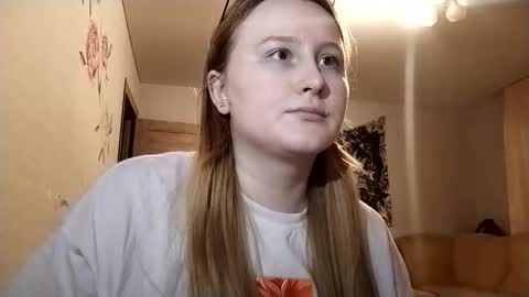 Snapshot of mary_robbins chatting on October 29, 2025, 3:58 pm Mary online show from October 29, 2025, 3:58 pm