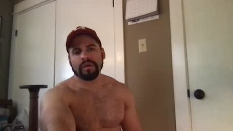 Snapshot of mascbeef95 chatting on February 5, 2025, 8:14 pm mascbeef95 online show from February 5, 2025, 8:14 pm