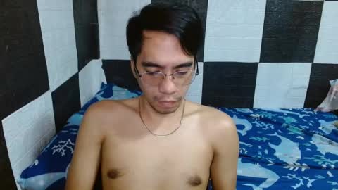 Snapshot of massive_boner02 chatting on January 20, 2025, 1:28 am massive_boner02 online show from January 20, 2025, 1:28 am