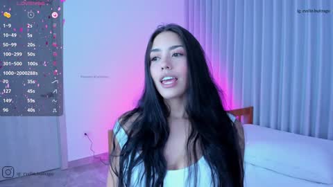 Snapshot of massivecockfuckbunny chatting on December 10, 2024, 3:41 am Eve   Independent model online show from December 10, 2024, 3:41 am