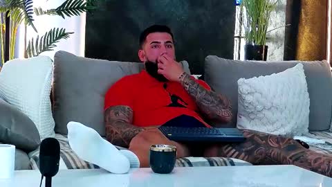 Snapshot of masterkingofmuscle chatting on September 25, 2025, 8:07 am masterkingofmuscle online show from September 25, 2025, 8:07 am