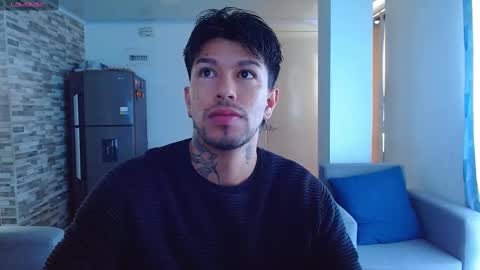 matteo_leto online show from September 24, 2025, 12:19 pm