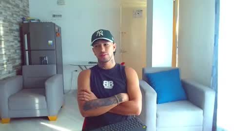 matteo_leto online show from September 26, 2025, 12:42 pm