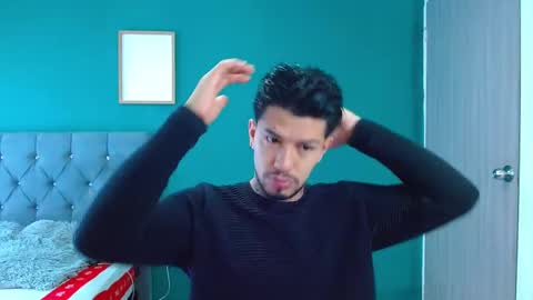 matteo_leto online show from October 20, 2025, 12:38 pm