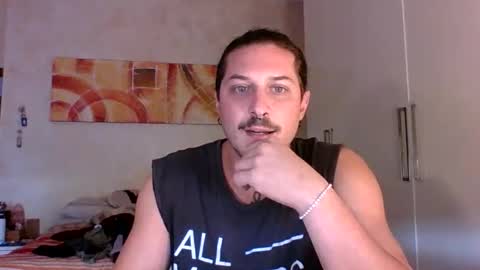 Snapshot of matteushh87 chatting on October 23, 2025, 11:42 am matteushh87 online show from October 23, 2025, 11:42 am