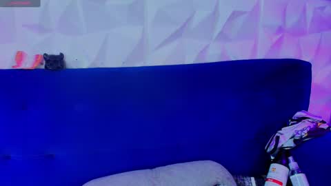 Snapshot of matti_sofia chatting on February 20, 2025, 10:15 pm TATIANA AND ROUS online show from February 20, 2025, 10:15 pm