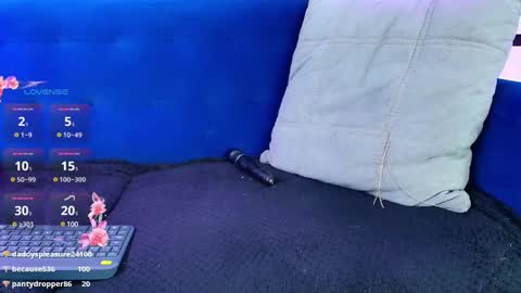 Snapshot of matti_sofia chatting on February 24, 2025, 2:15 pm TATIANA AND ROUS online show from February 24, 2025, 2:15 pm